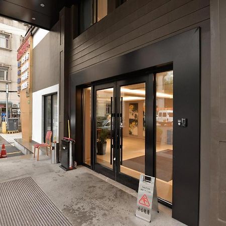 Home Inns Plus Shanghai Xujiahui Branch Exterior foto