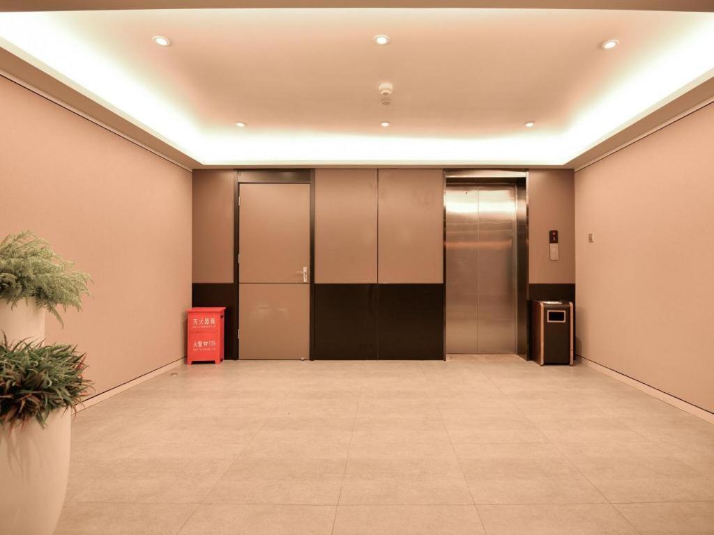 Home Inns Plus Shanghai Xujiahui Branch Exterior foto